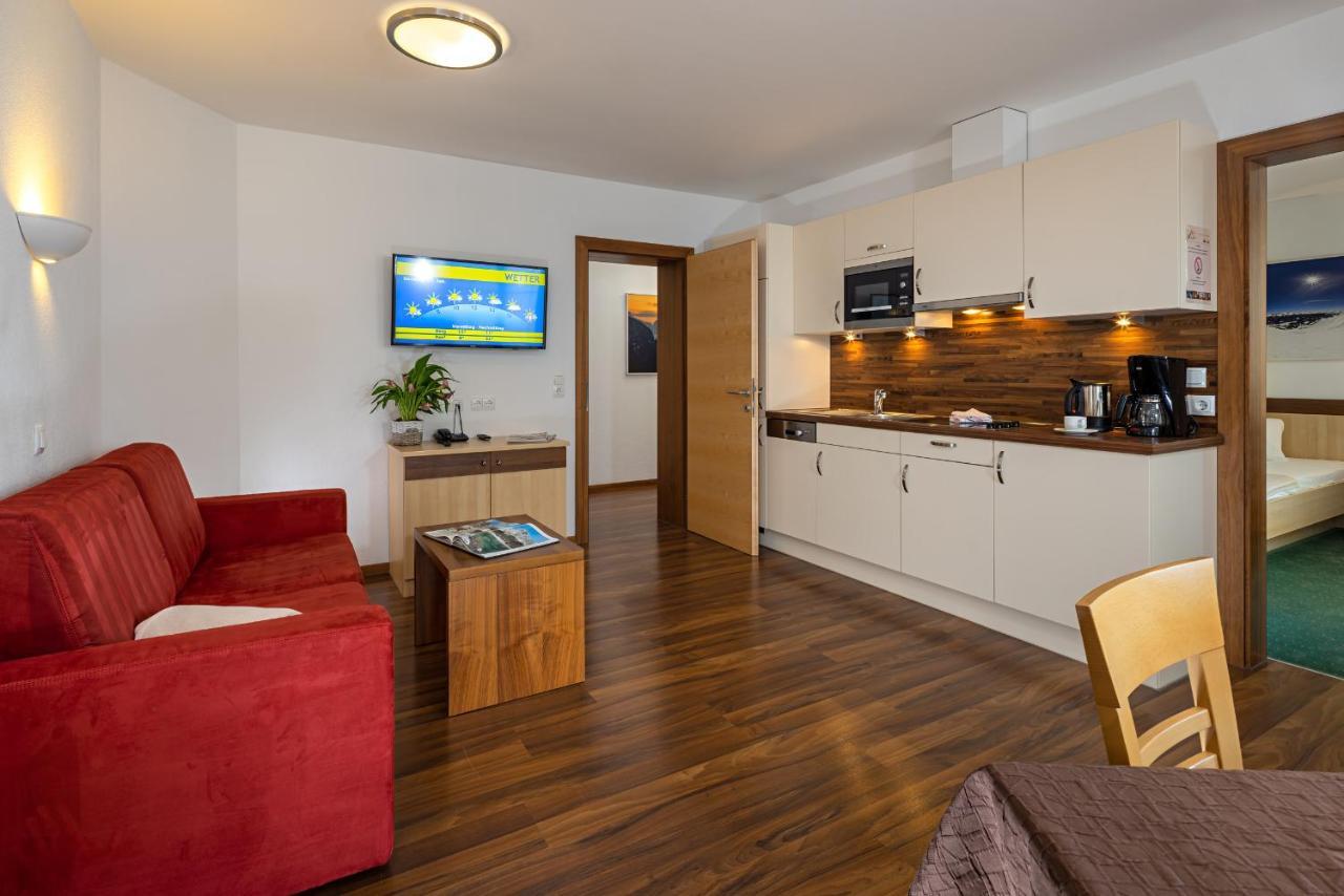 Apart-Hotel Aurora Фис Екстериор снимка