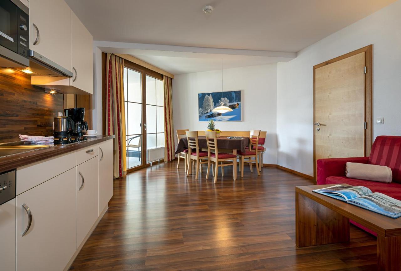 Apart-Hotel Aurora Фис Екстериор снимка