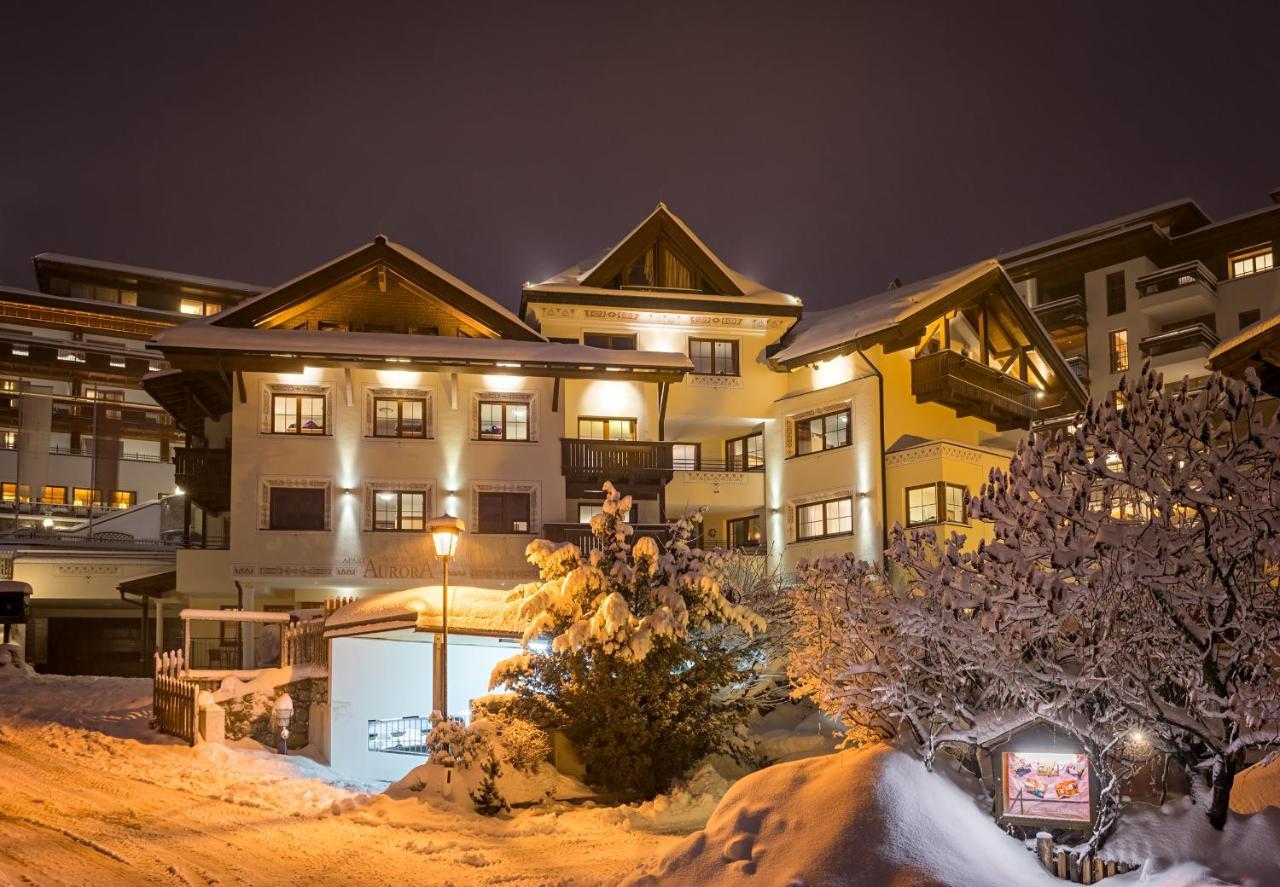 Apart-Hotel Aurora Фис Екстериор снимка