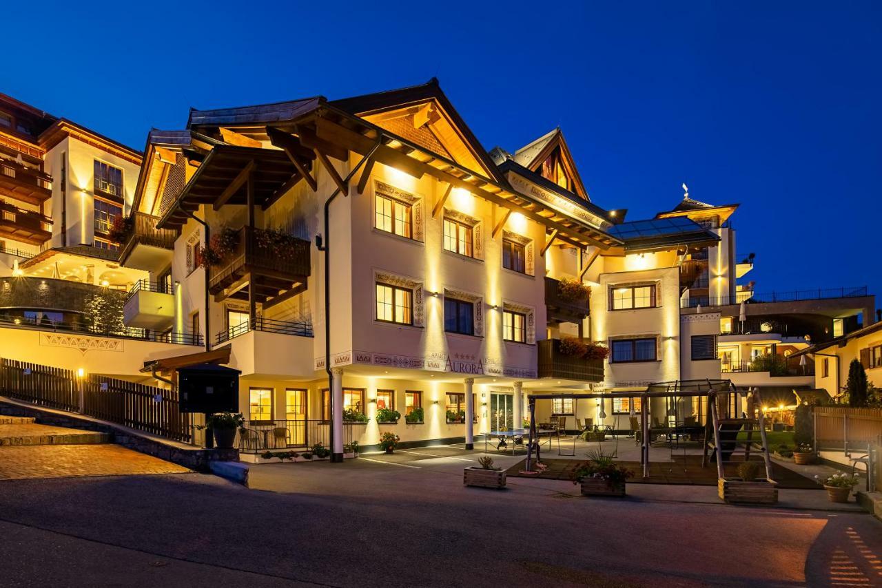 Apart-Hotel Aurora Фис Екстериор снимка